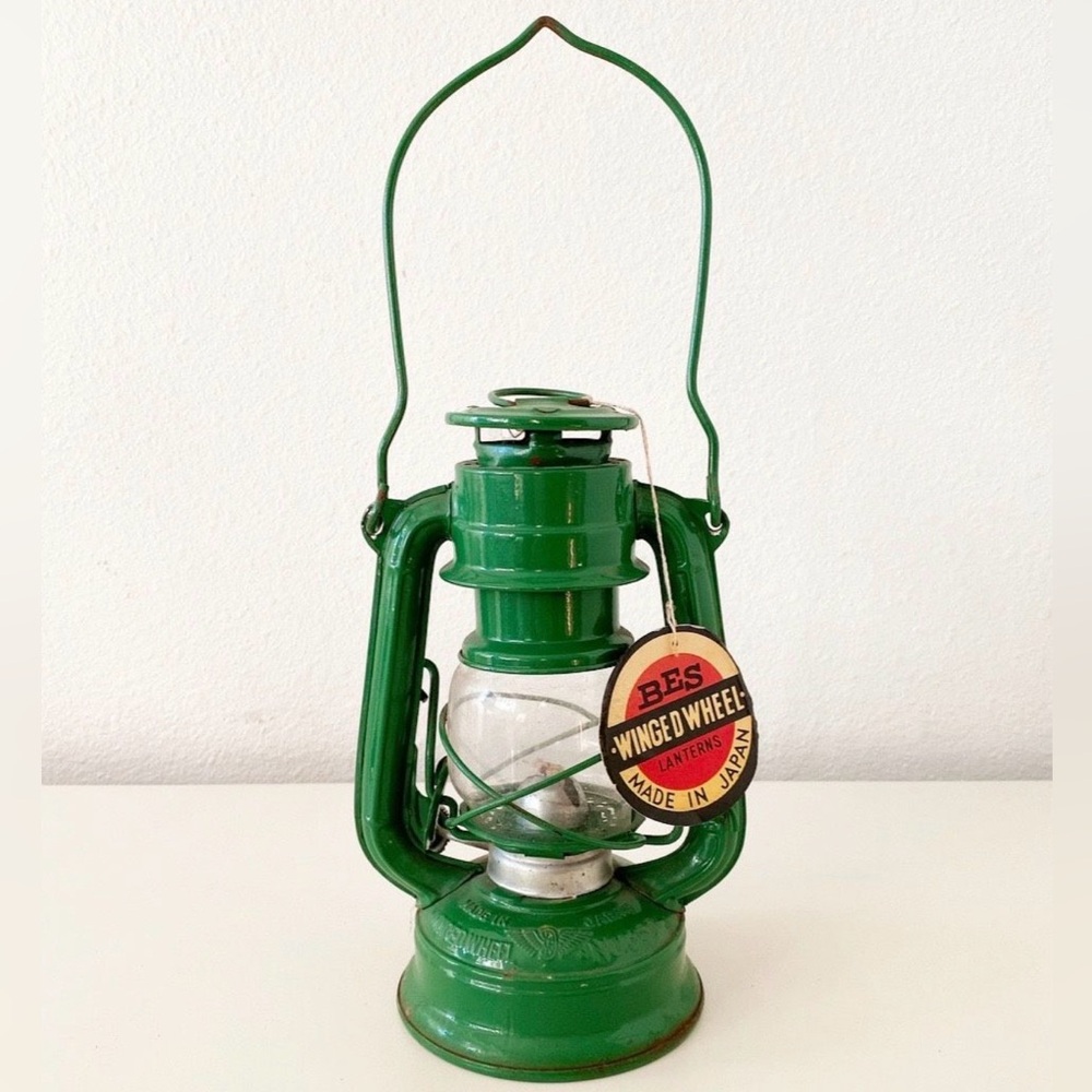 Vintage 1960's Green Winged Wheel No. 350 Kerosene/Oil Lantern - 7 1/4" - Japan